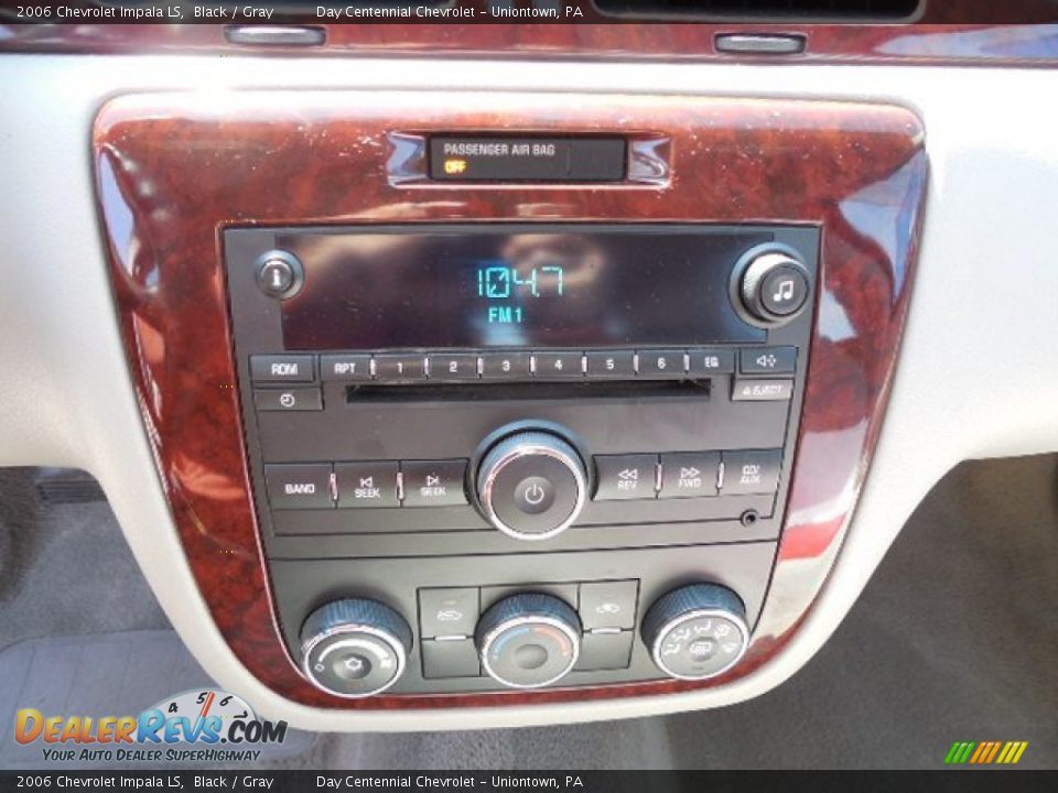 2006 Chevrolet Impala LS Black / Gray Photo #15