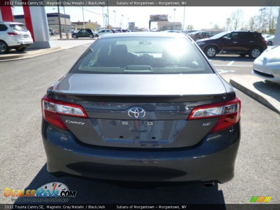 2012 Toyota Camry SE Magnetic Gray Metallic / Black/Ash Photo #10