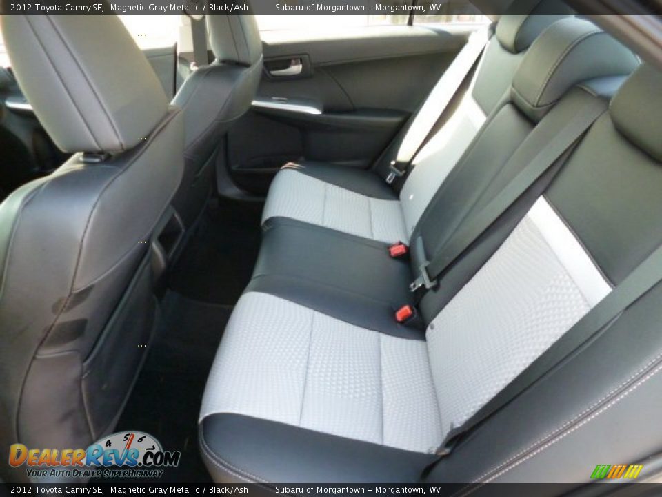 2012 Toyota Camry SE Magnetic Gray Metallic / Black/Ash Photo #15