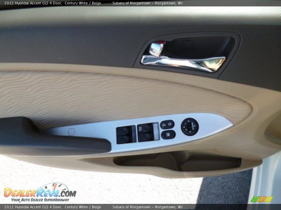 2012 Hyundai Accent GLS 4 Door Century White / Beige Photo #17
