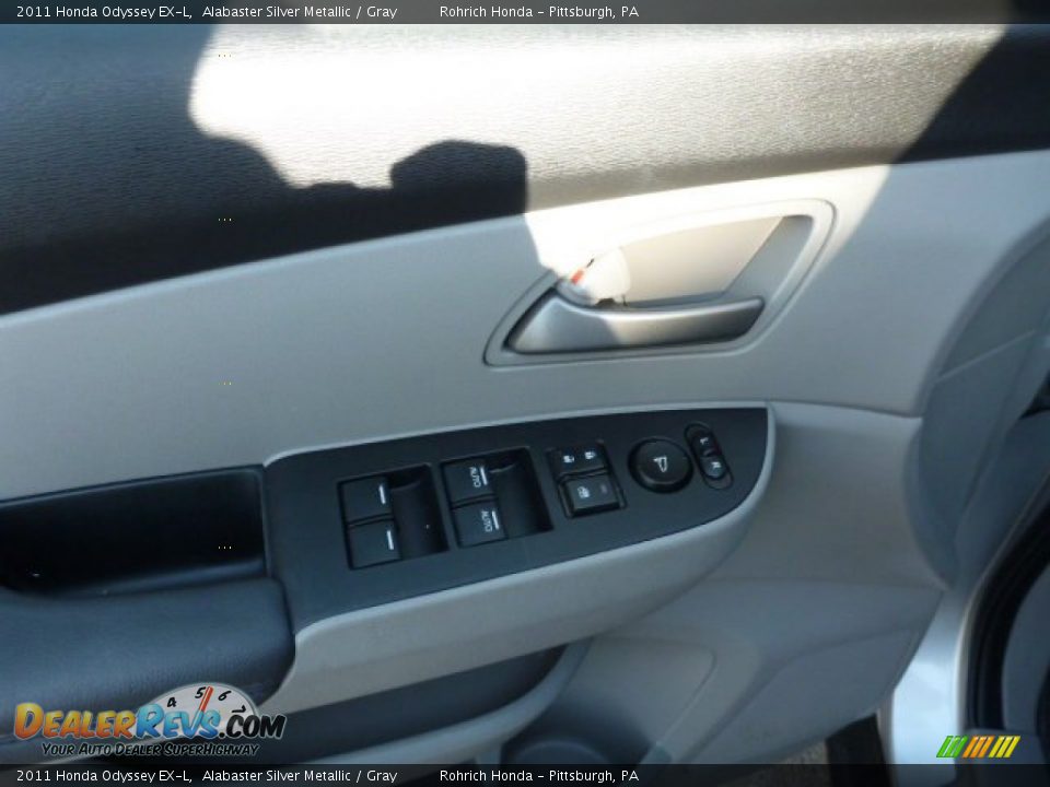 2011 Honda Odyssey EX-L Alabaster Silver Metallic / Gray Photo #14