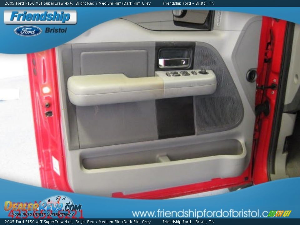 2005 Ford F150 XLT SuperCrew 4x4 Bright Red / Medium Flint/Dark Flint Grey Photo #10