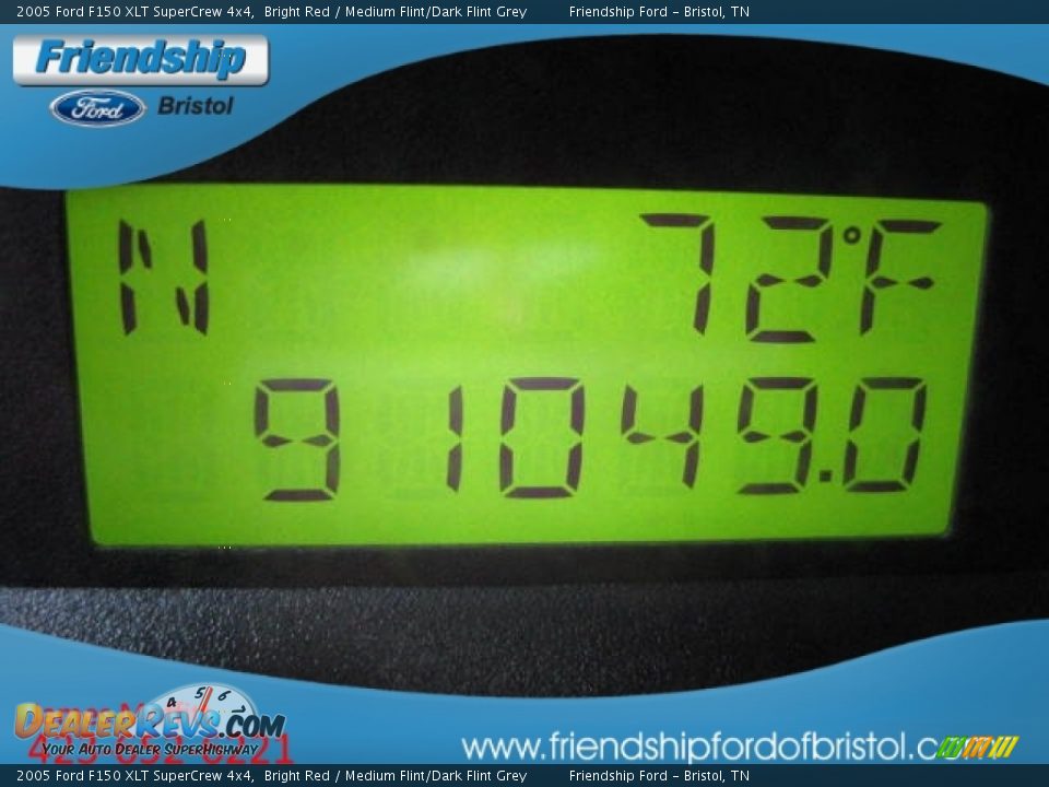 2005 Ford F150 XLT SuperCrew 4x4 Bright Red / Medium Flint/Dark Flint Grey Photo #22