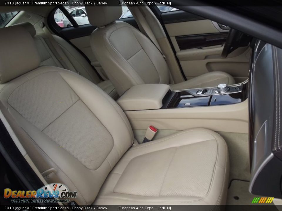 2010 Jaguar XF Premium Sport Sedan Ebony Black / Barley Photo #17