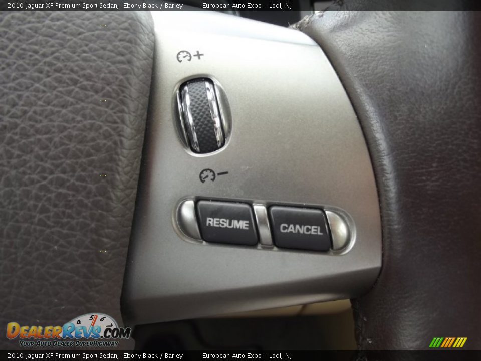 2010 Jaguar XF Premium Sport Sedan Ebony Black / Barley Photo #20