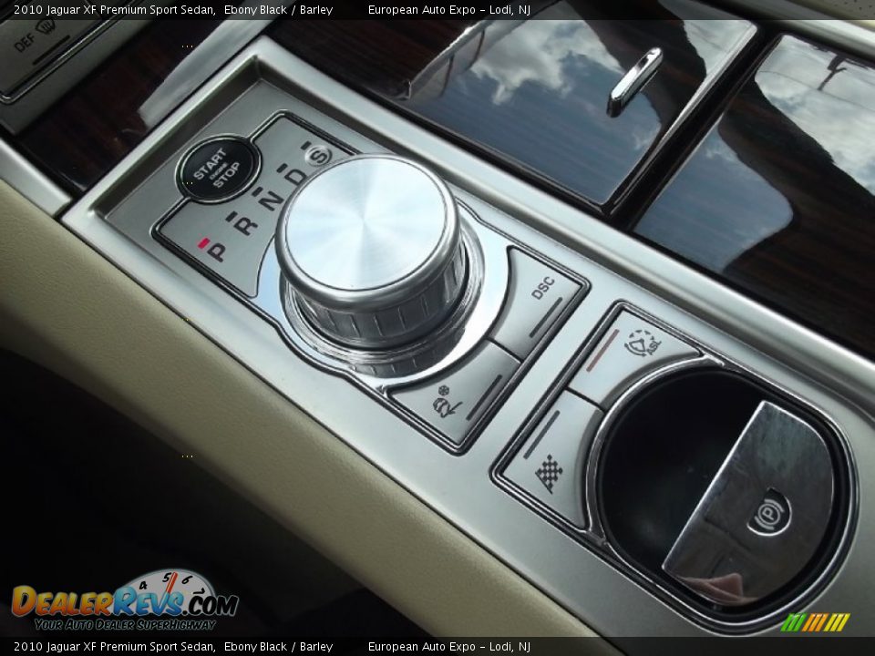2010 Jaguar XF Premium Sport Sedan Ebony Black / Barley Photo #26