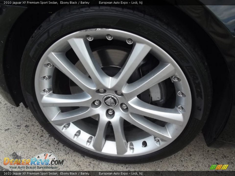 2010 Jaguar XF Premium Sport Sedan Ebony Black / Barley Photo #36