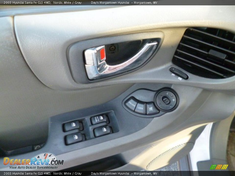 2003 Hyundai Santa Fe GLS 4WD Nordic White / Gray Photo #18