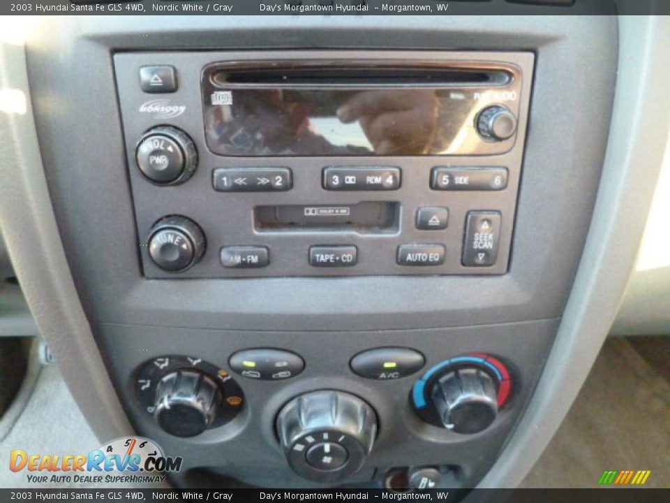 2003 Hyundai Santa Fe GLS 4WD Nordic White / Gray Photo #19