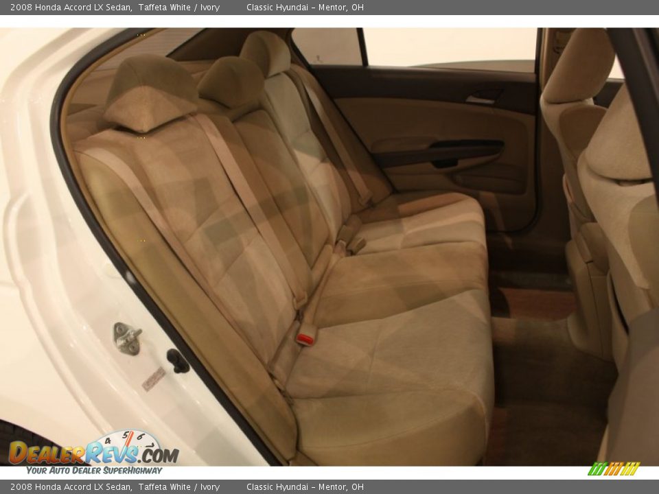 2008 Honda Accord LX Sedan Taffeta White / Ivory Photo #12