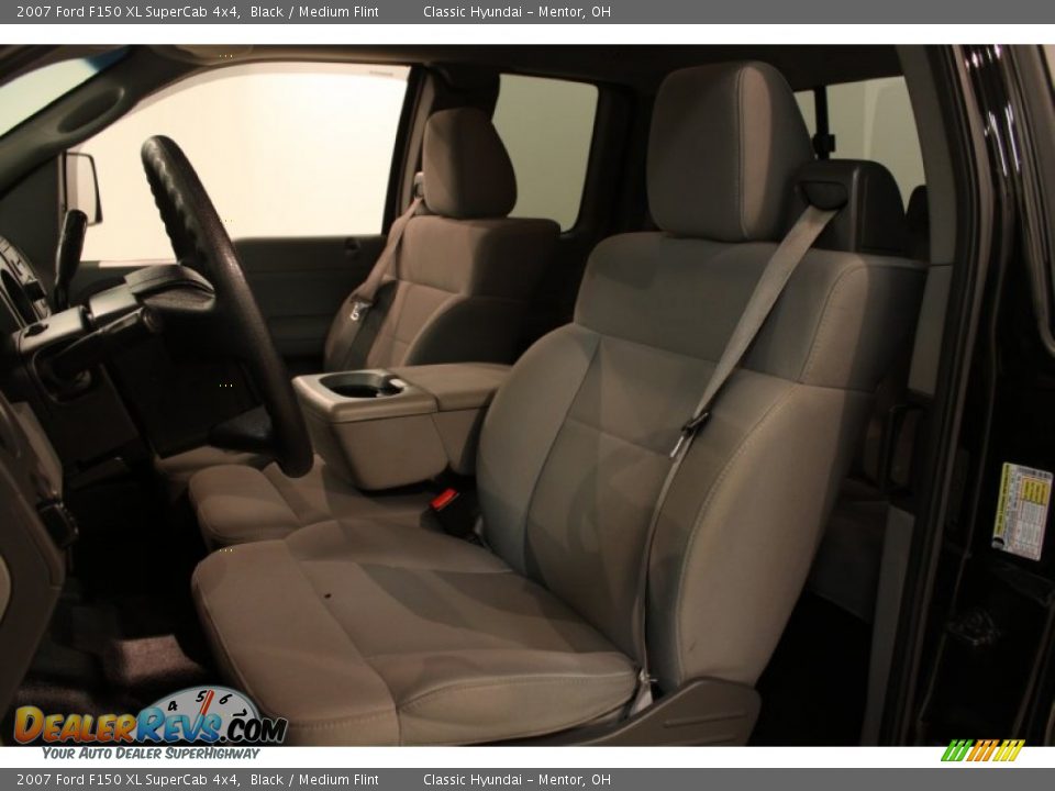 2007 Ford F150 XL SuperCab 4x4 Black / Medium Flint Photo #5