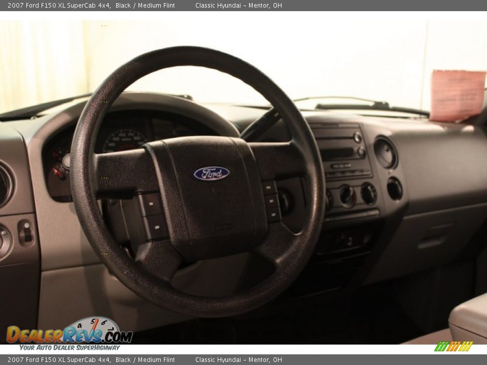 2007 Ford F150 XL SuperCab 4x4 Black / Medium Flint Photo #6