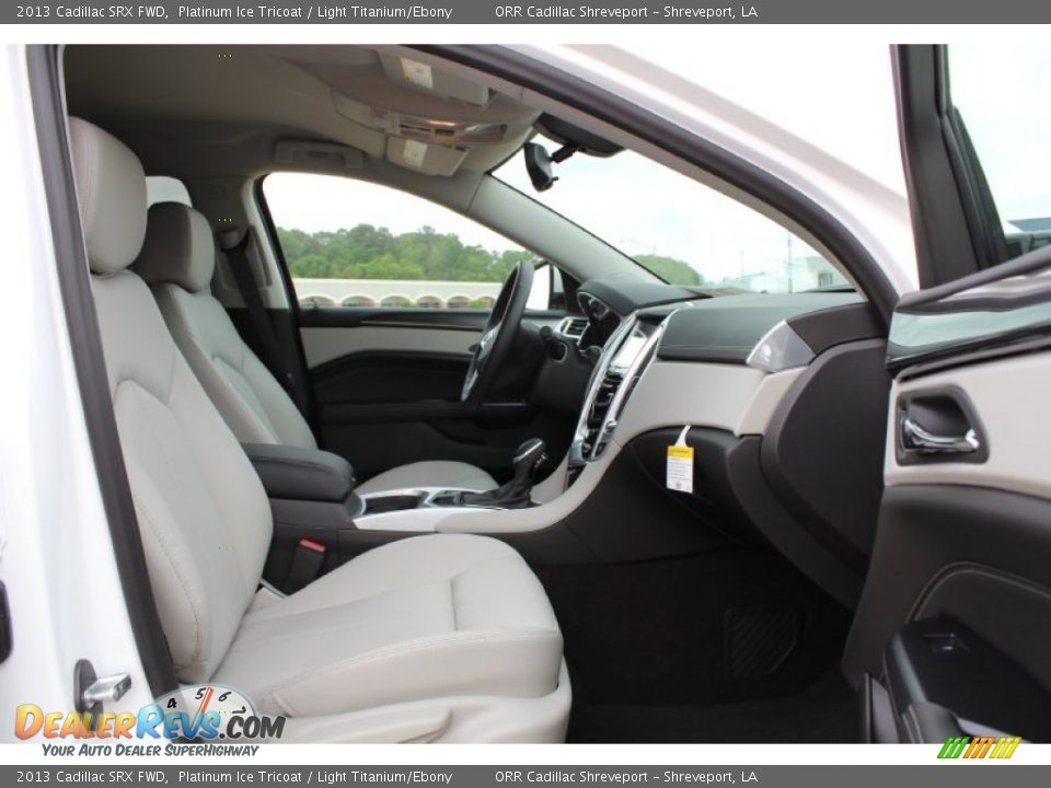 2013 Cadillac SRX FWD Platinum Ice Tricoat / Light Titanium/Ebony Photo #18