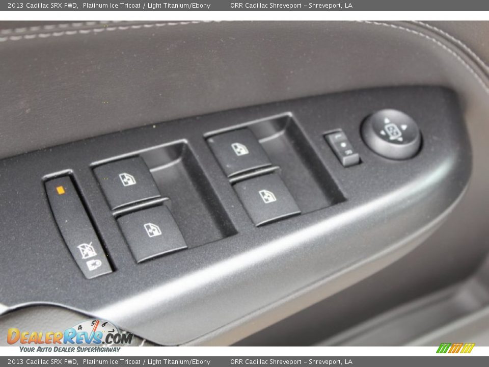 2013 Cadillac SRX FWD Platinum Ice Tricoat / Light Titanium/Ebony Photo #30