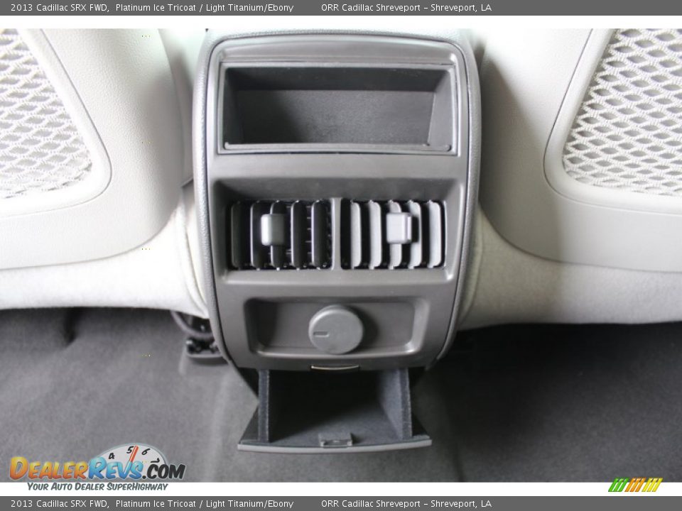 2013 Cadillac SRX FWD Platinum Ice Tricoat / Light Titanium/Ebony Photo #31