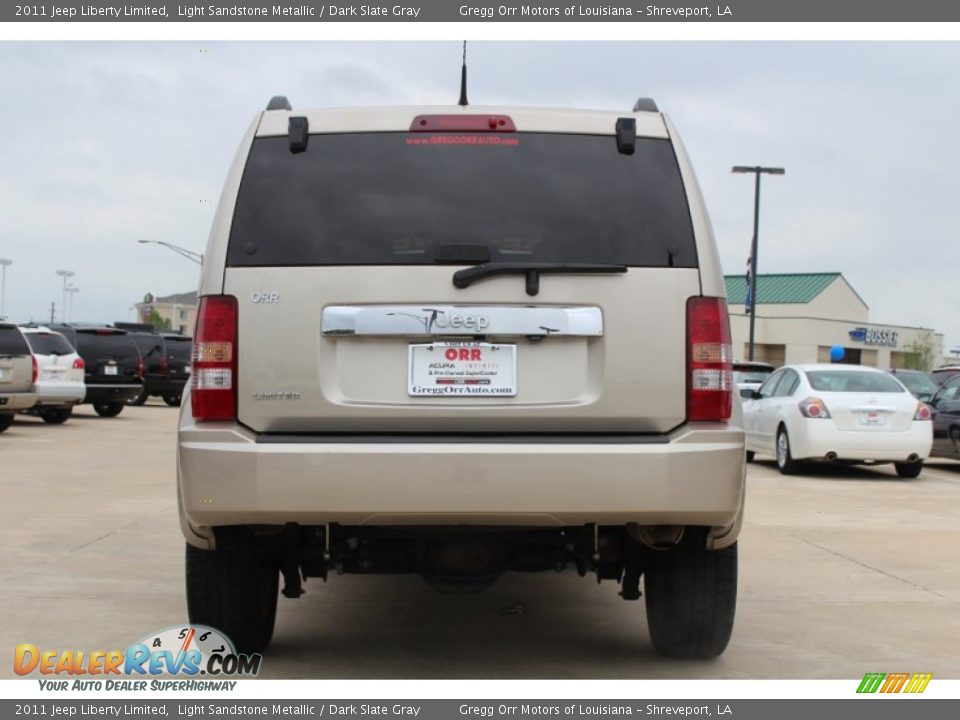 2011 Jeep Liberty Limited Light Sandstone Metallic / Dark Slate Gray Photo #8