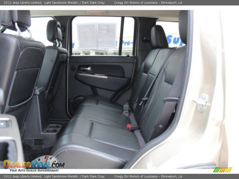 2011 Jeep Liberty Limited Light Sandstone Metallic / Dark Slate Gray Photo #20