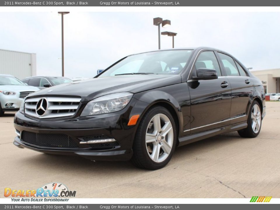 Front 3/4 View of 2011 Mercedes-Benz C 300 Sport Photo #2