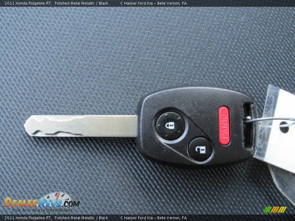 Keys of 2011 Honda Ridgeline RT Photo #21