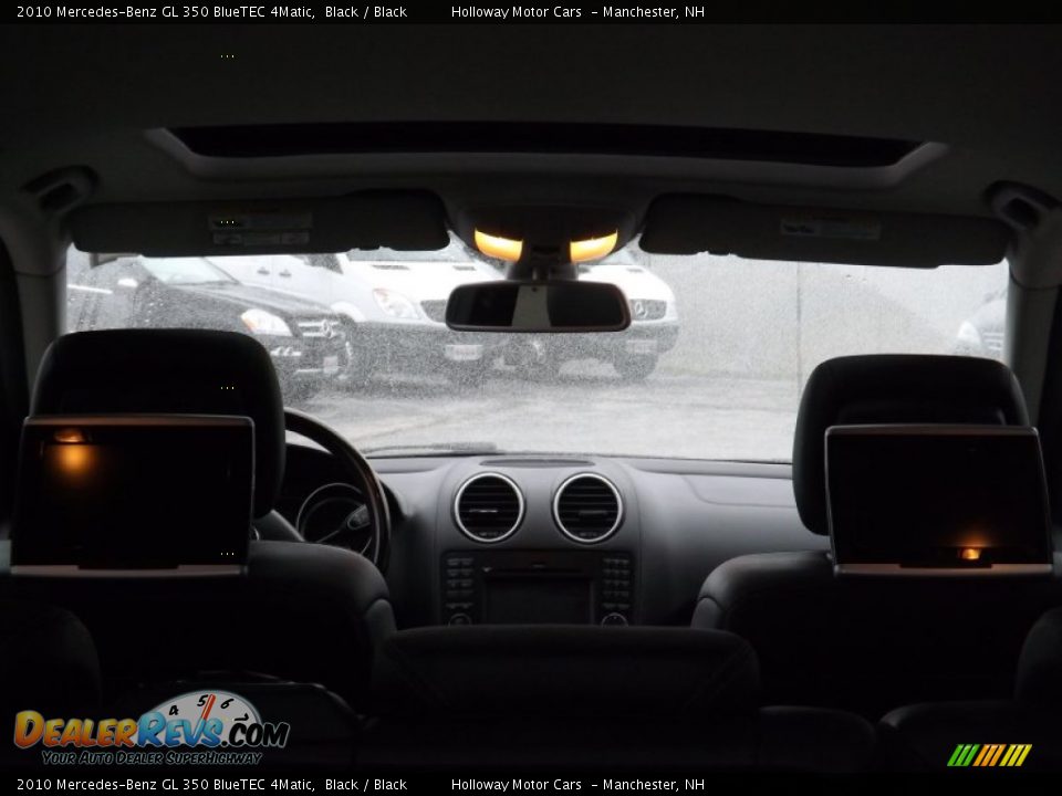 2010 Mercedes-Benz GL 350 BlueTEC 4Matic Black / Black Photo #7