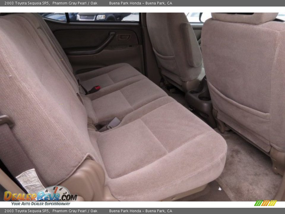 2003 Toyota Sequoia SR5 Phantom Gray Pearl / Oak Photo #7