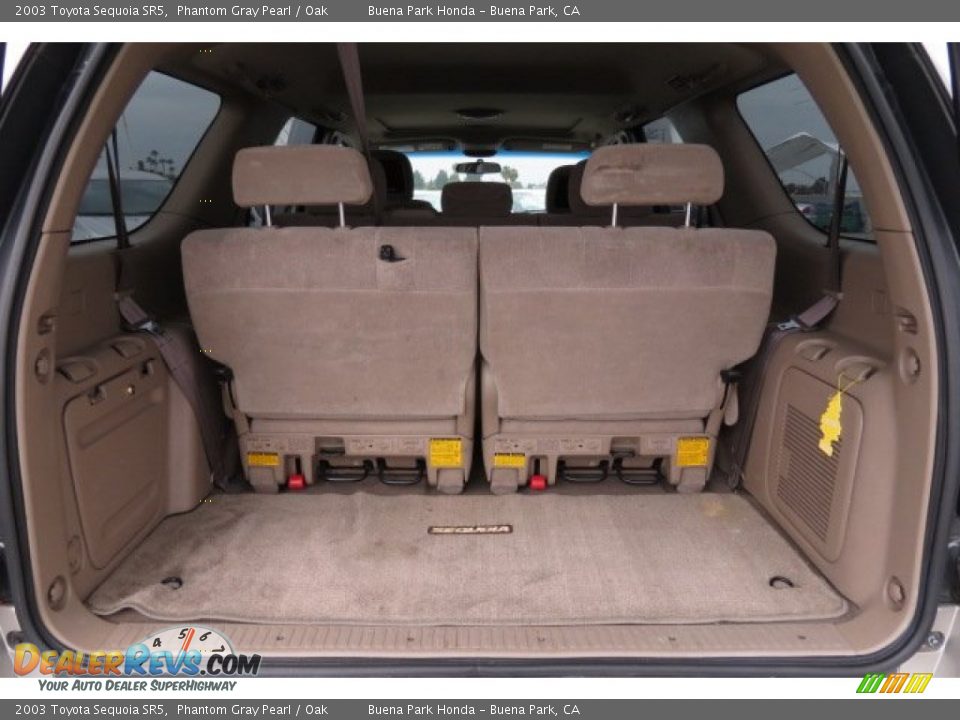 2003 Toyota Sequoia SR5 Phantom Gray Pearl / Oak Photo #8