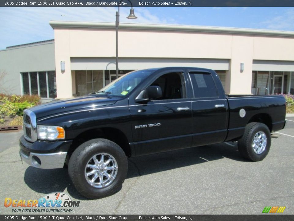2005 Dodge Ram 1500 SLT Quad Cab 4x4 Black / Dark Slate Gray Photo #1