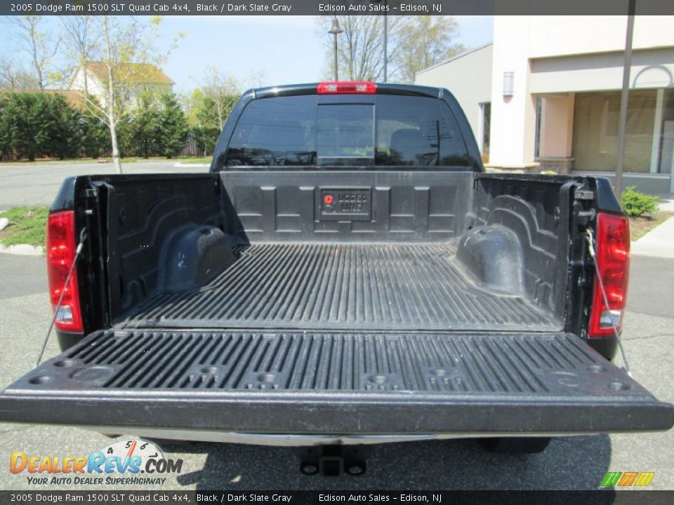 2005 Dodge Ram 1500 SLT Quad Cab 4x4 Black / Dark Slate Gray Photo #7