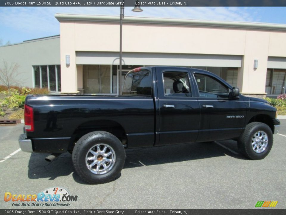 2005 Dodge Ram 1500 SLT Quad Cab 4x4 Black / Dark Slate Gray Photo #9