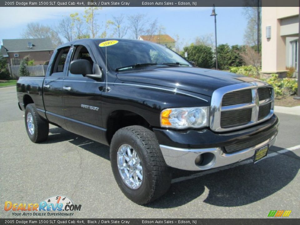 2005 Dodge Ram 1500 SLT Quad Cab 4x4 Black / Dark Slate Gray Photo #12