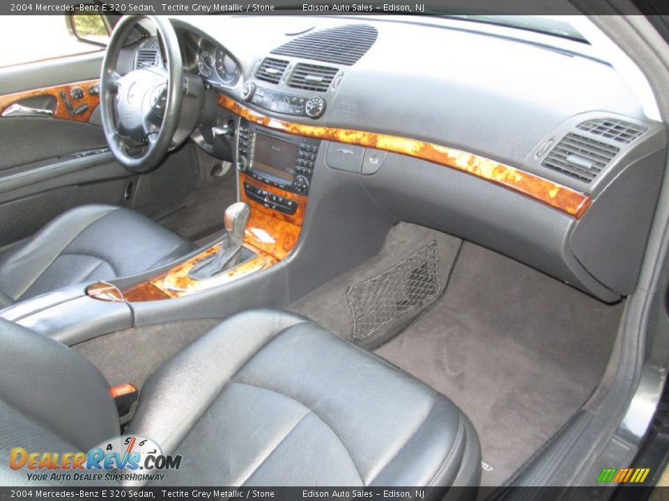 Dashboard of 2004 Mercedes-Benz E 320 Sedan Photo #16
