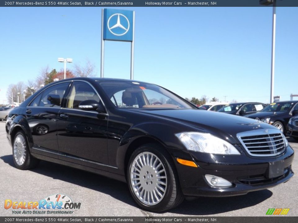 Front 3/4 View of 2007 Mercedes-Benz S 550 4Matic Sedan Photo #3