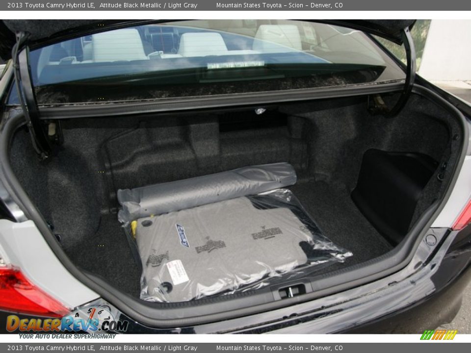 2013 Toyota Camry Hybrid LE Attitude Black Metallic / Light Gray Photo #8