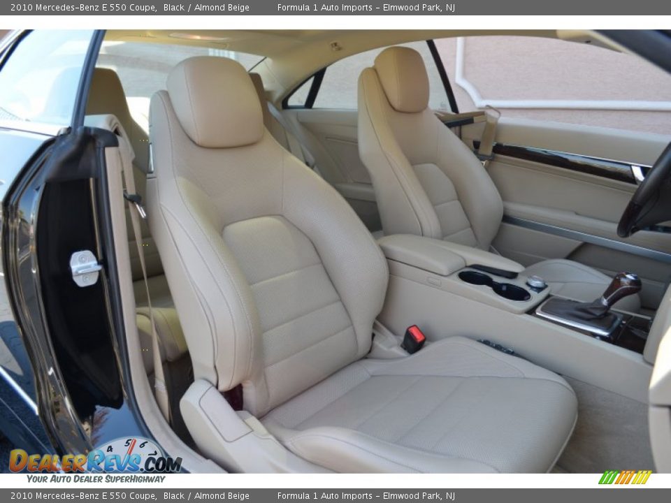 2010 Mercedes-Benz E 550 Coupe Black / Almond Beige Photo #29