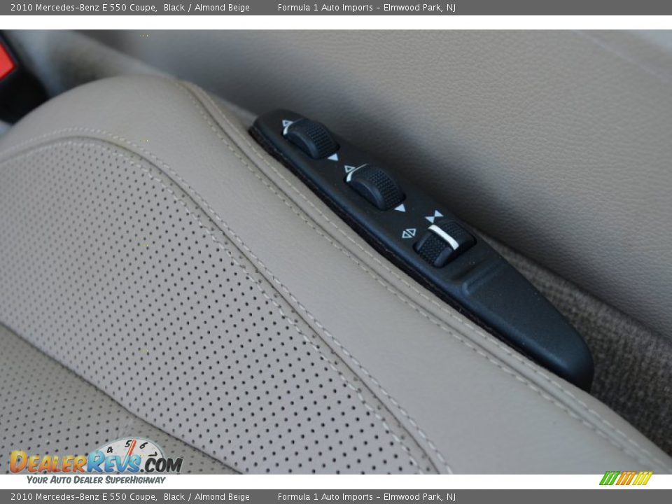 2010 Mercedes-Benz E 550 Coupe Black / Almond Beige Photo #30