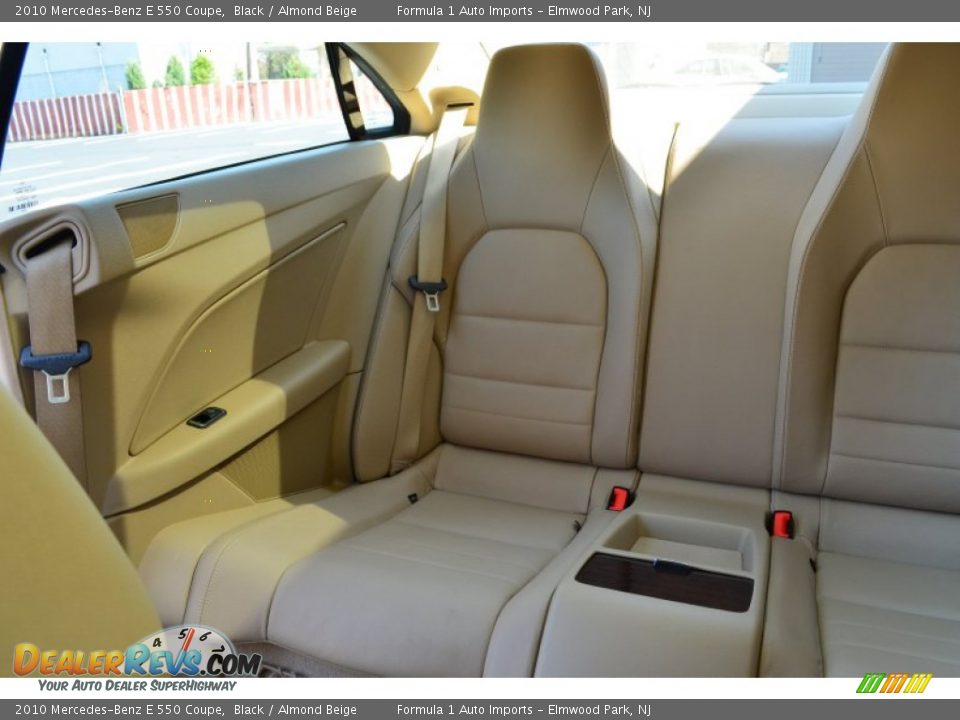 2010 Mercedes-Benz E 550 Coupe Black / Almond Beige Photo #33