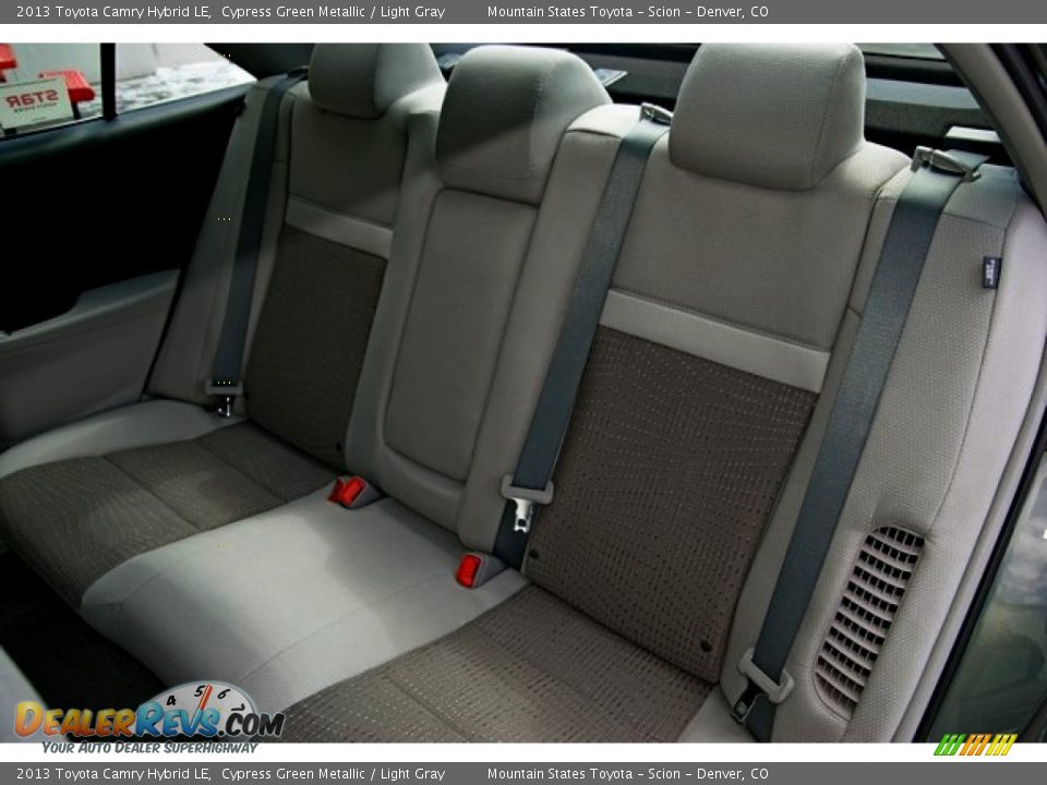 2013 Toyota Camry Hybrid LE Cypress Green Metallic / Light Gray Photo #7