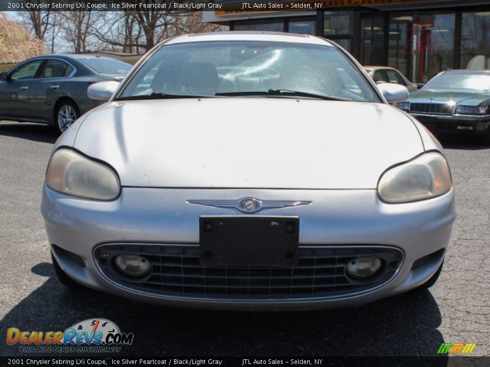 2001 Chrysler Sebring LXi Coupe Ice Silver Pearlcoat / Black/Light Gray Photo #2