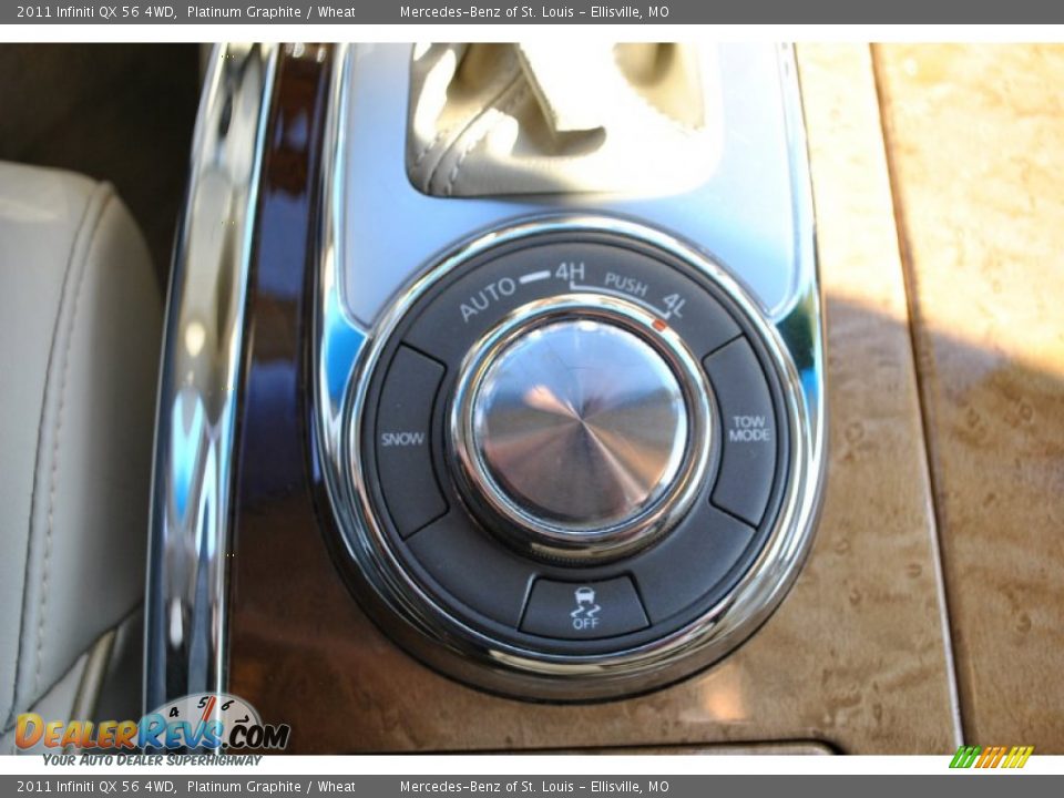 Controls of 2011 Infiniti QX 56 4WD Photo #29