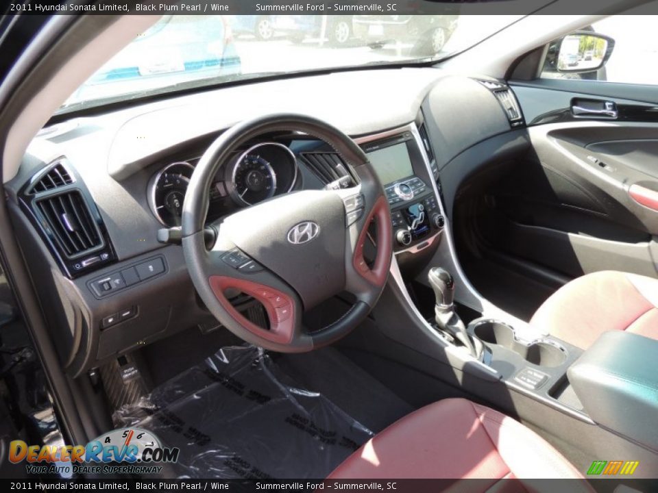 2011 Hyundai Sonata Limited Black Plum Pearl / Wine Photo #3