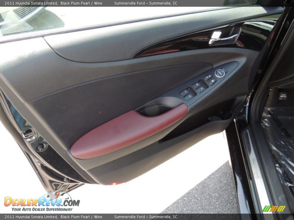 2011 Hyundai Sonata Limited Black Plum Pearl / Wine Photo #6
