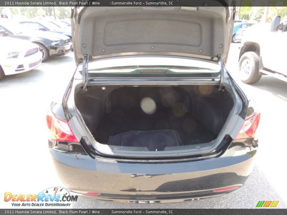 2011 Hyundai Sonata Limited Black Plum Pearl / Wine Photo #14