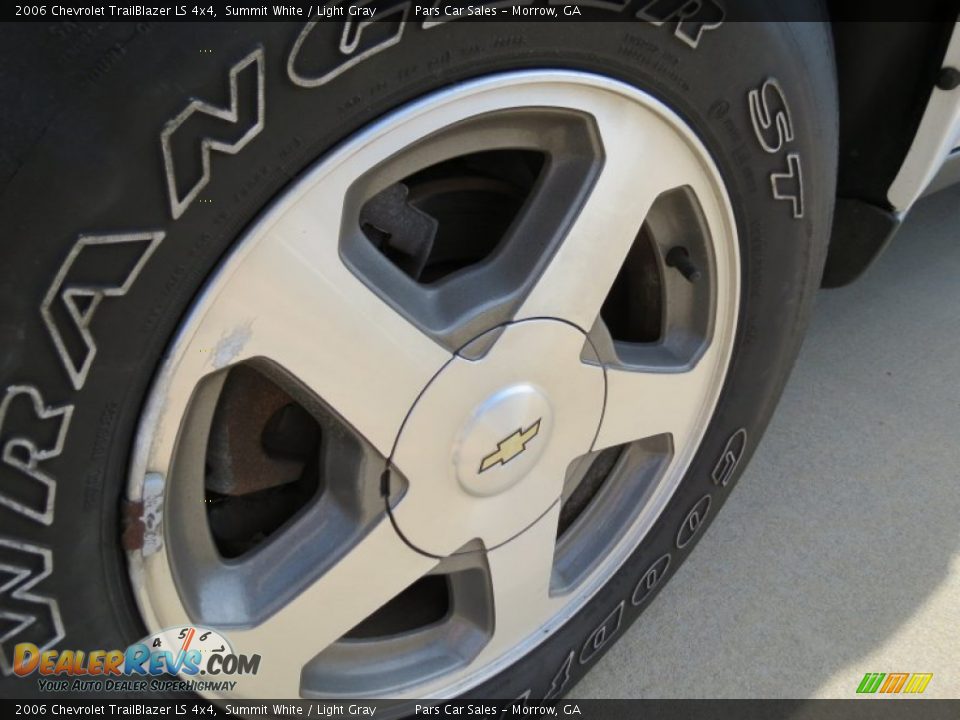 2006 Chevrolet TrailBlazer LS 4x4 Summit White / Light Gray Photo #5