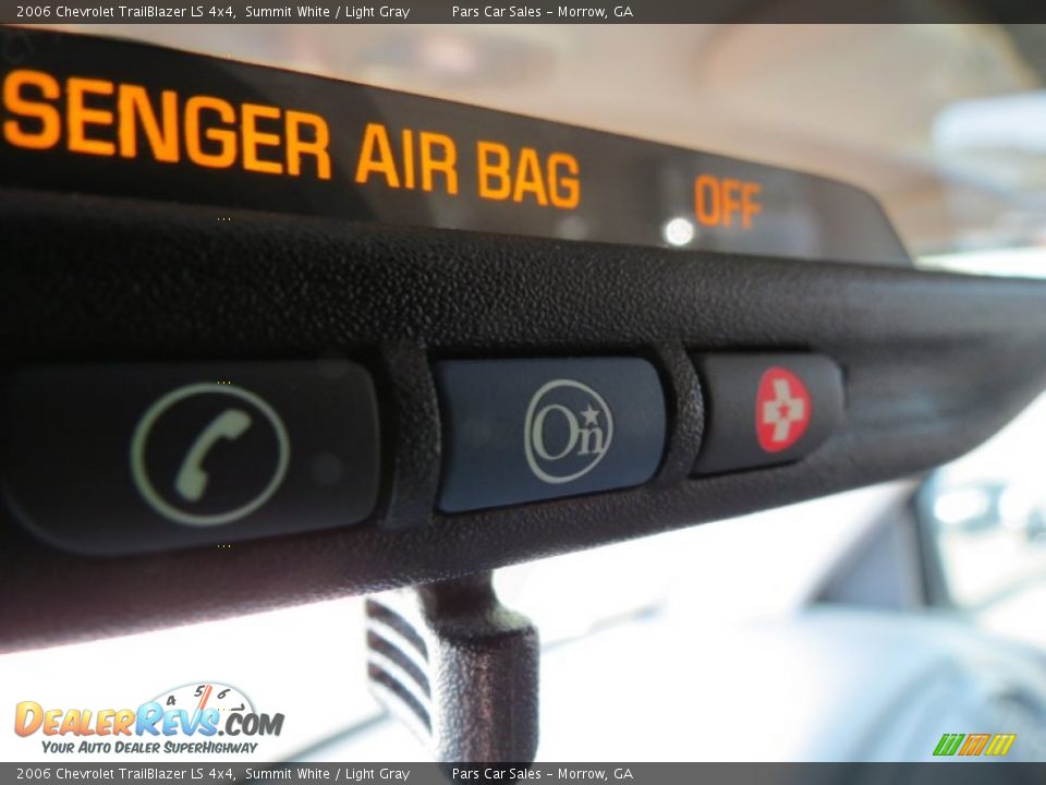 2006 Chevrolet TrailBlazer LS 4x4 Summit White / Light Gray Photo #7