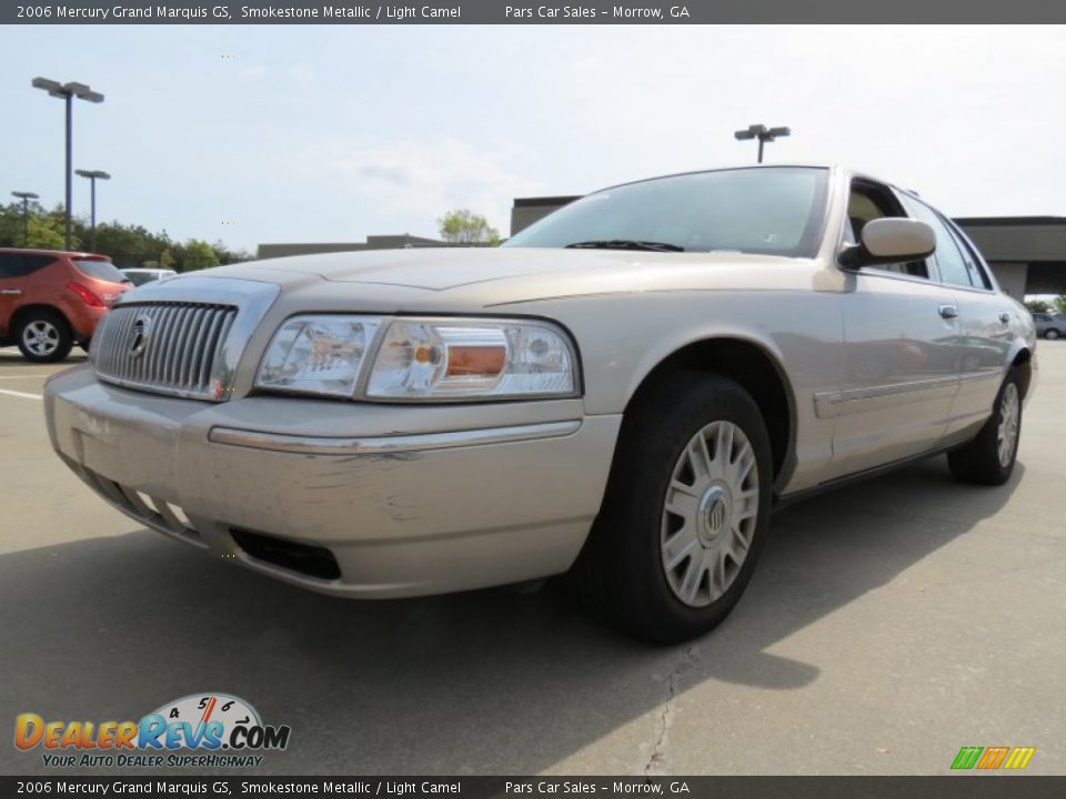 Front 3/4 View of 2006 Mercury Grand Marquis GS Photo #1