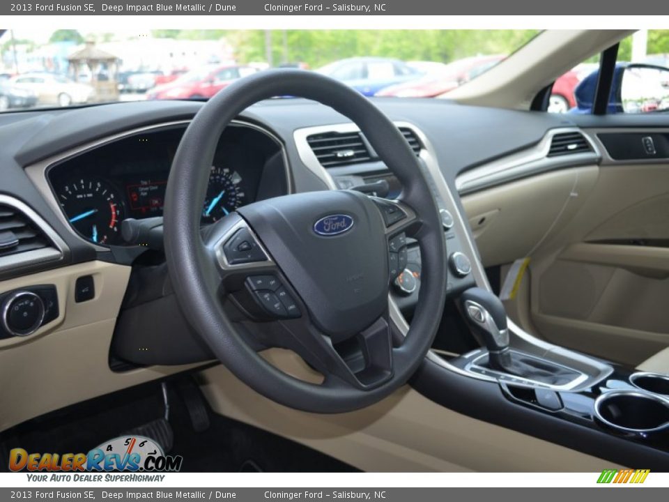 2013 Ford Fusion SE Deep Impact Blue Metallic / Dune Photo #11