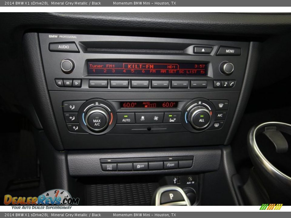 Controls of 2014 BMW X1 sDrive28i Photo #17