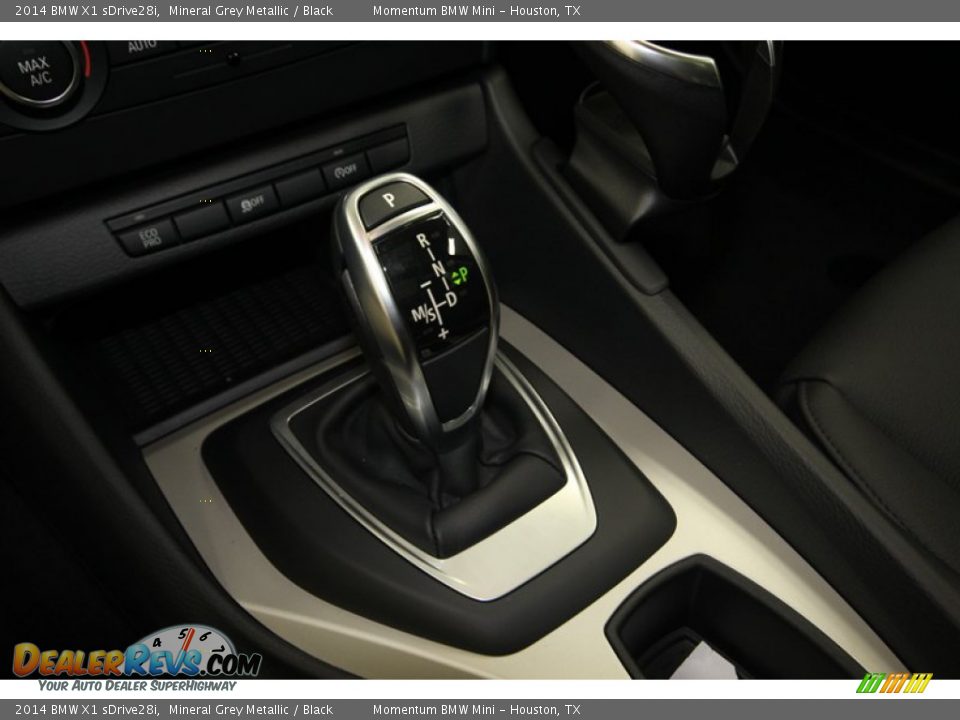 2014 BMW X1 sDrive28i Shifter Photo #19
