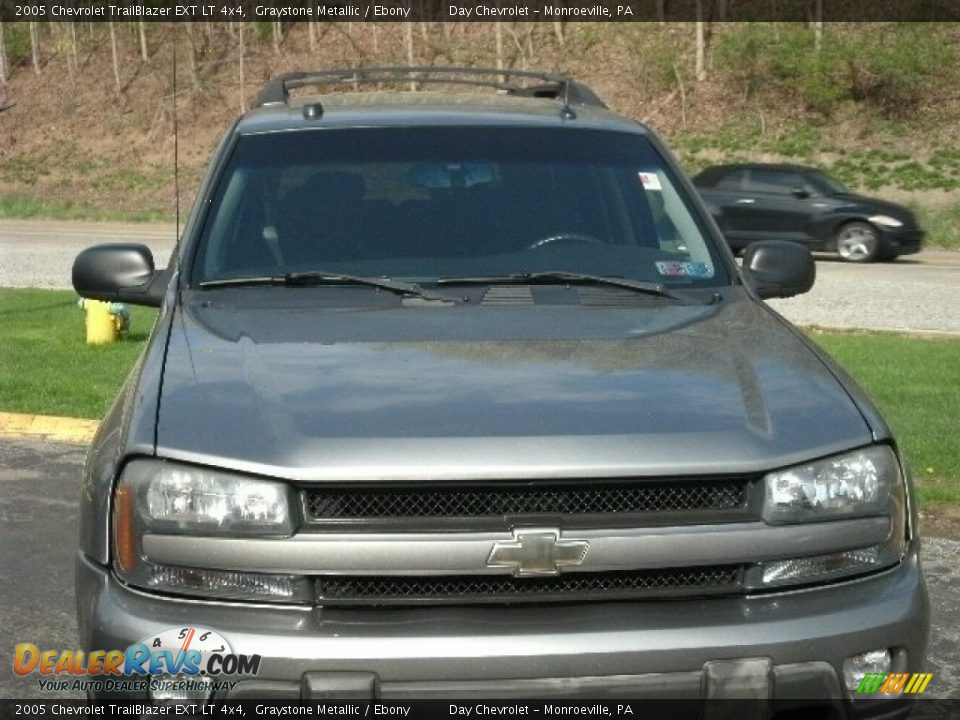 2005 Chevrolet TrailBlazer EXT LT 4x4 Graystone Metallic / Ebony Photo #2