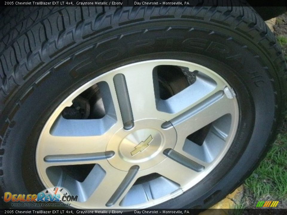 2005 Chevrolet TrailBlazer EXT LT 4x4 Wheel Photo #3